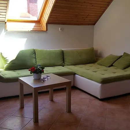 Apartman Nora Ii. *
