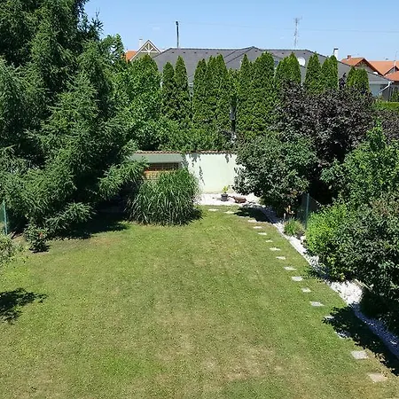 Nora Ii. * Bük