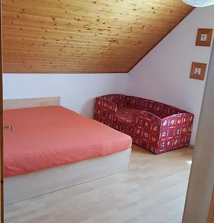 Nora Ii. Apartman *